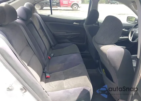 2010 Honda Accord 2.4 Lx из США, поврежденный, VIN 1HGCP2F35AA036057